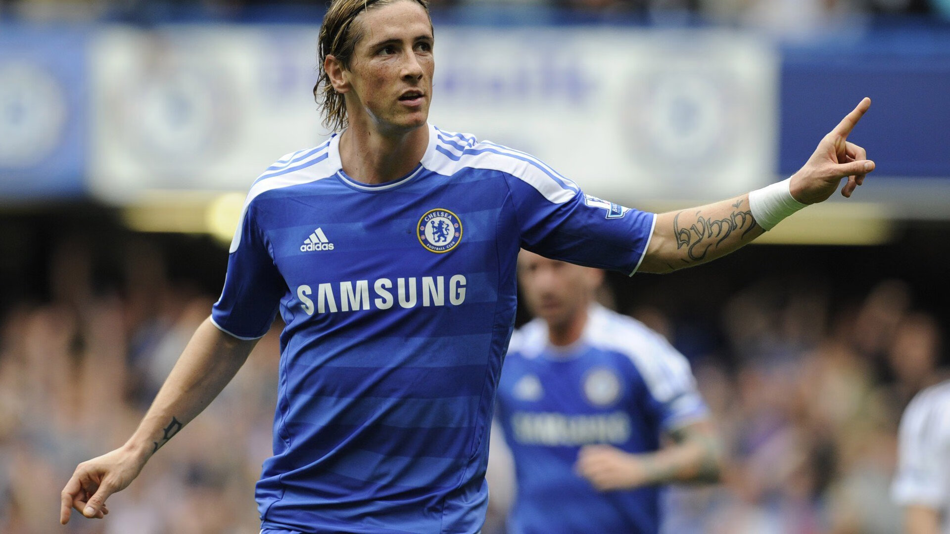 开云体育网站-德甲球队基于视觉反馈系统优化定位球站位决策